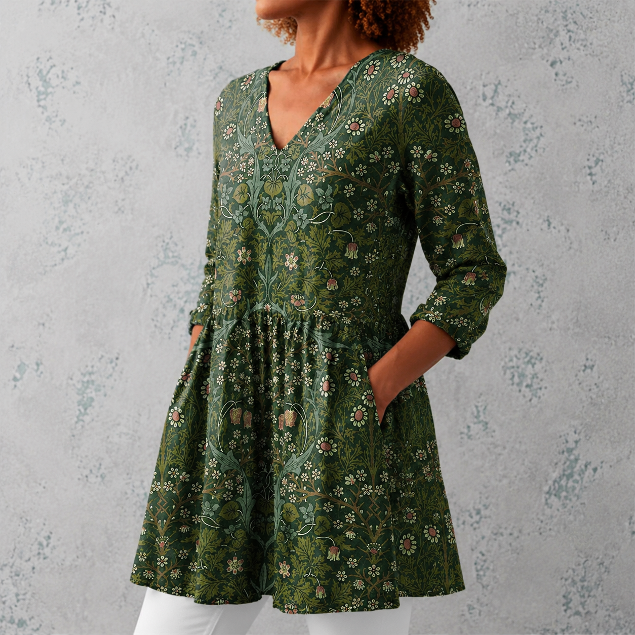 Julie | Long Blouse with V-Neck