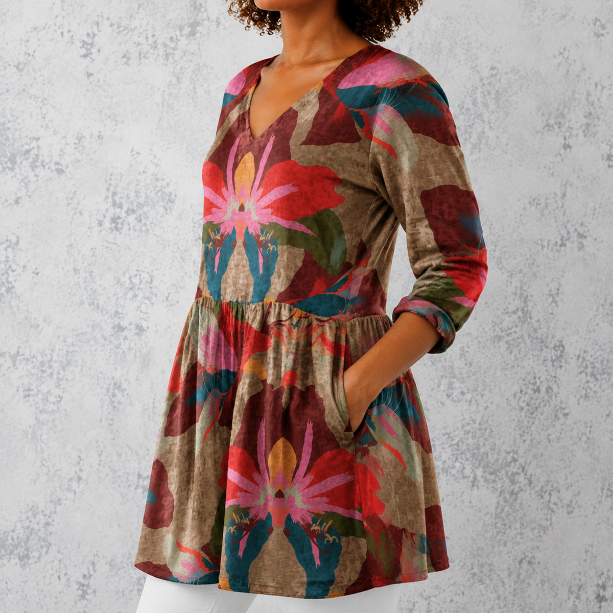 Sarah | Long Blouse with V-Neck