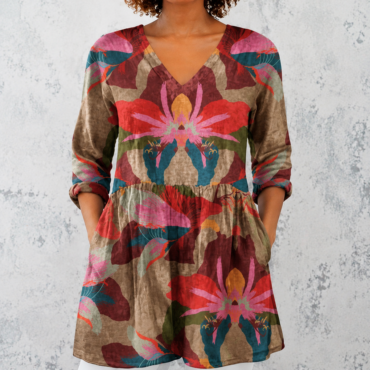 Sarah | Long Blouse with V-Neck