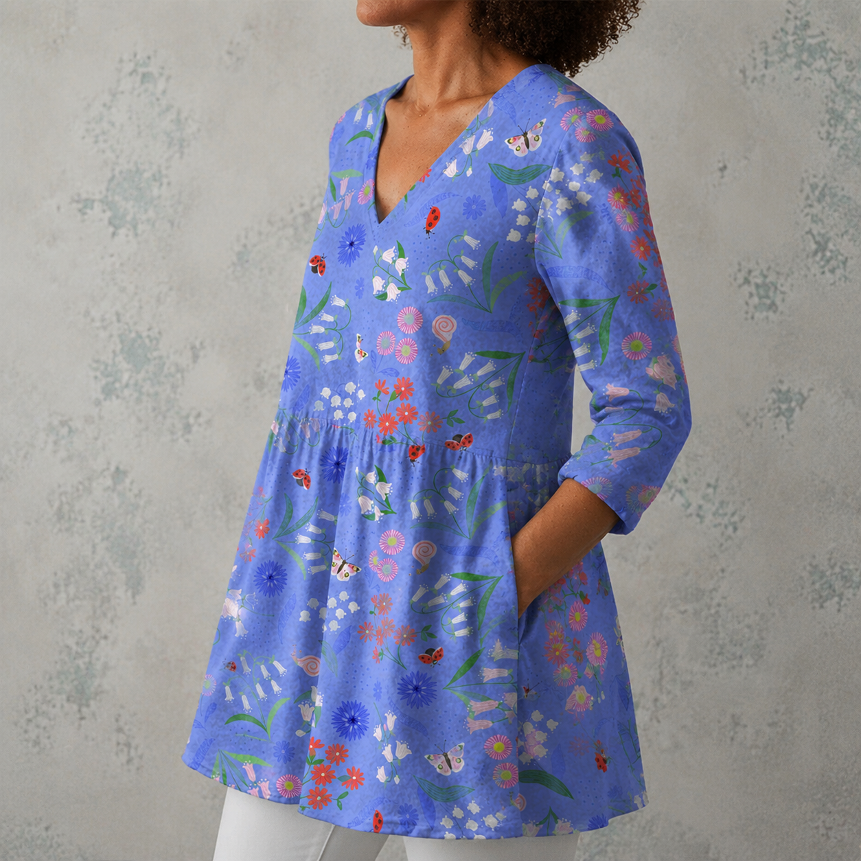 Aline | Long Blouse with V-Neck