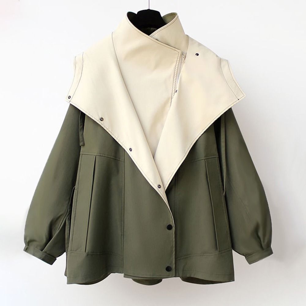 The Fiore Windbreaker Jacket